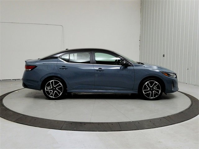 New 2025 Nissan Sentra SR image 8