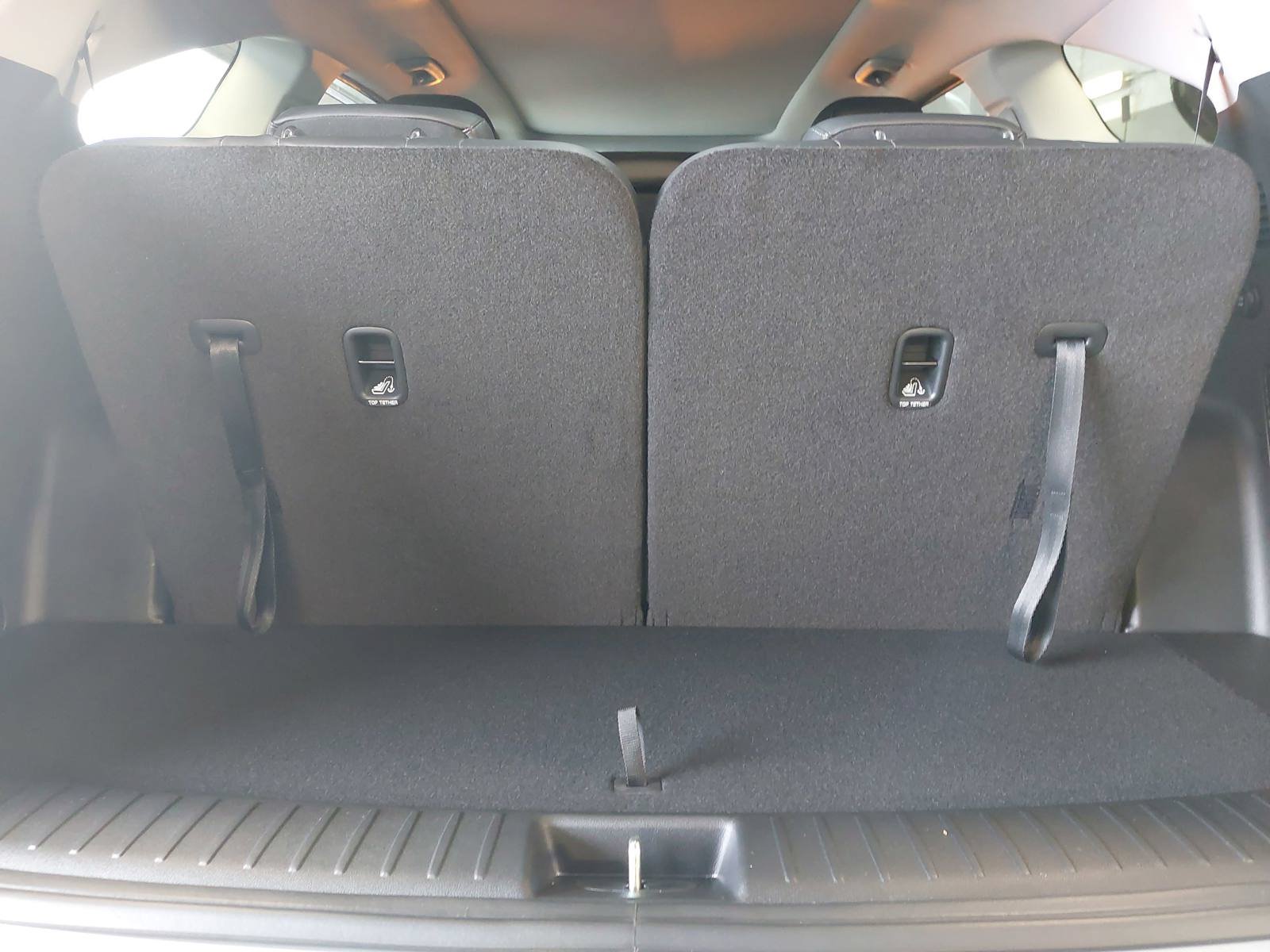 New 2026 Kia Sorento S w/ S Panoramic Sunroof Package FWD image 14