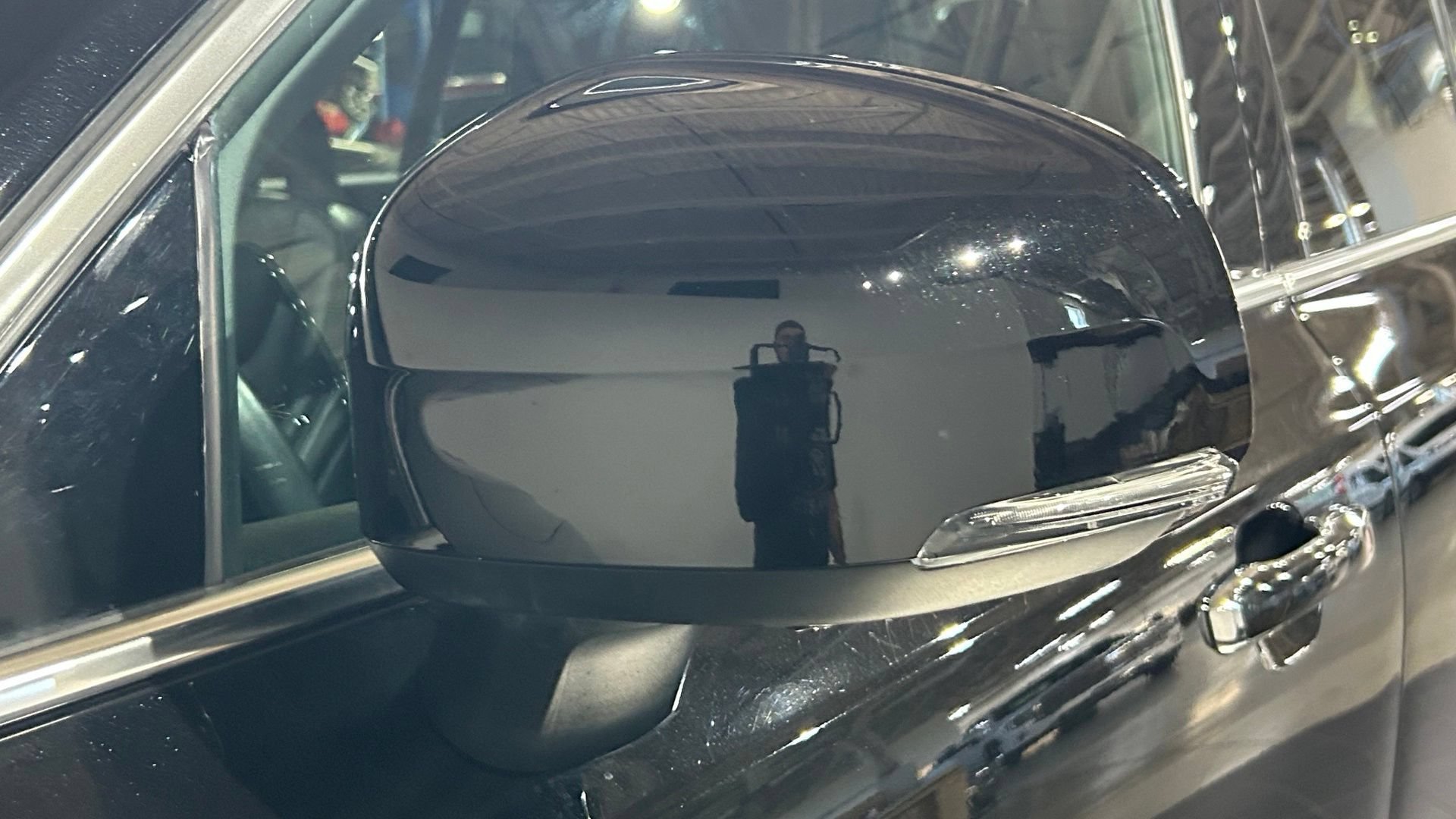Used 2018 Volvo XC90 T5 Momentum w/ Convenience Package AWD/4WD image 17