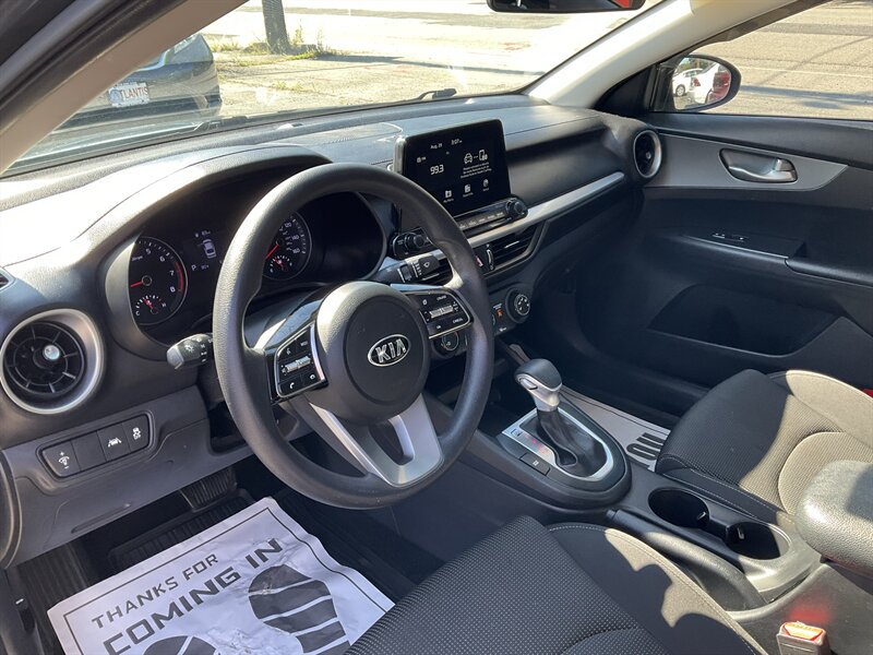 Used 2021 Kia Forte LXS FWD image 19
