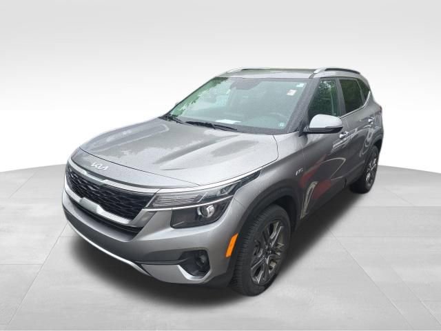 Used 2022 Kia Seltos S AWD/4WD image 2