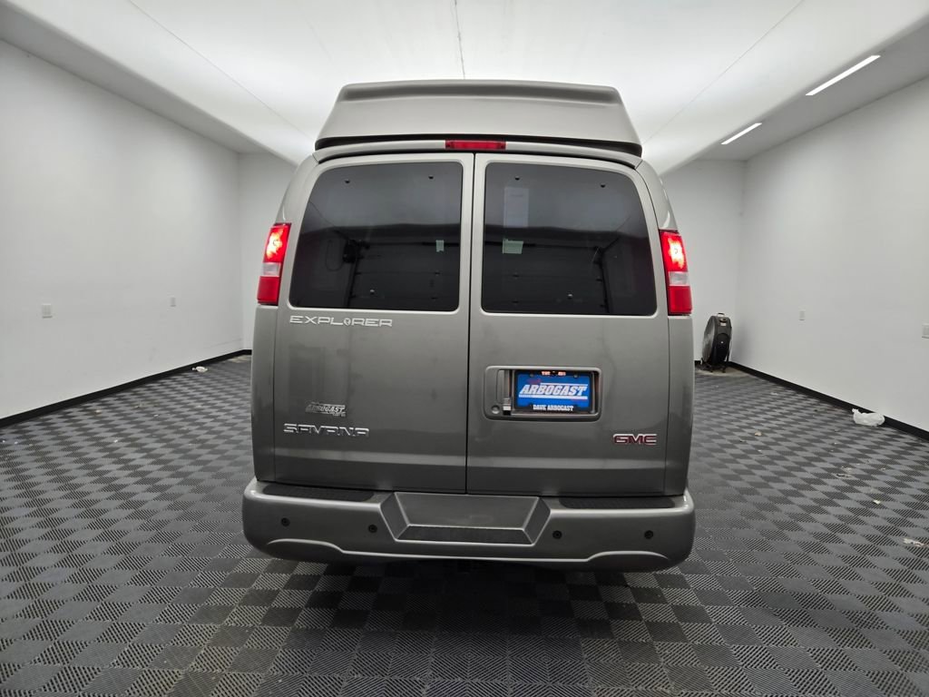 New 2025 GMC Savana 2500 w/ Driver Convenience Package image 4