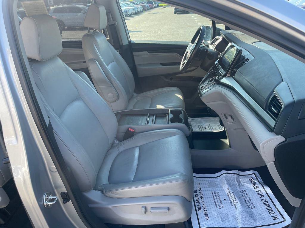Used 2018 Honda Odyssey Touring image 23