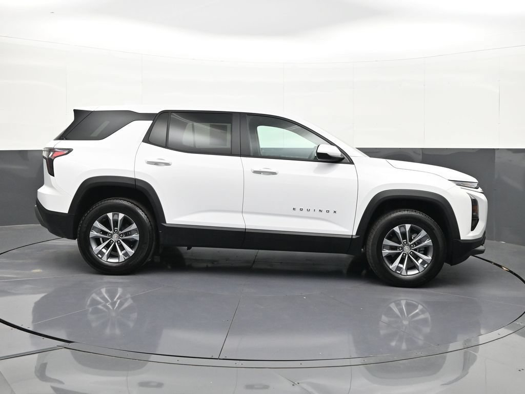 Certified 2026 Chevrolet Equinox LT AWD/4WD image 6
