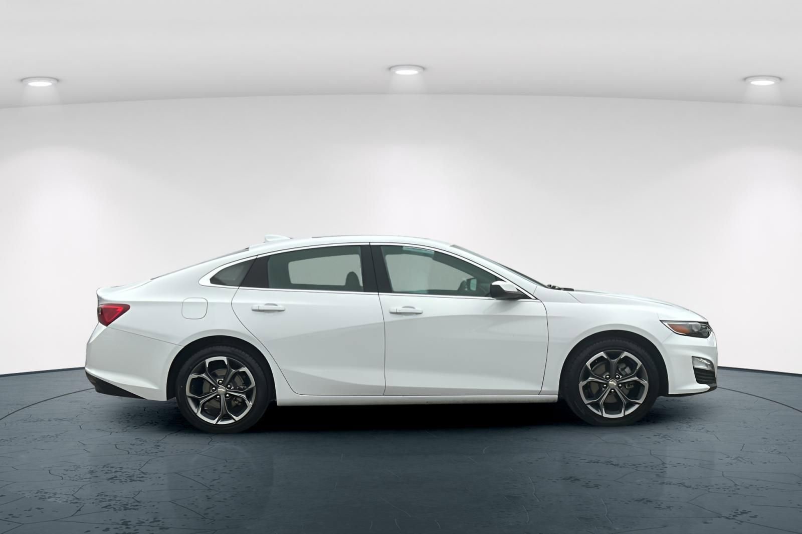 Used 2024 Chevrolet Malibu LT image 7