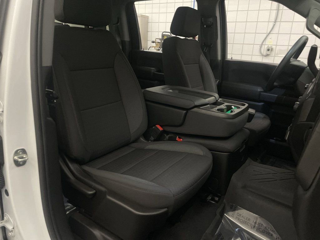 Used 2024 Chevrolet Silverado 2500 Custom w/ Custom Convenience Package image 21