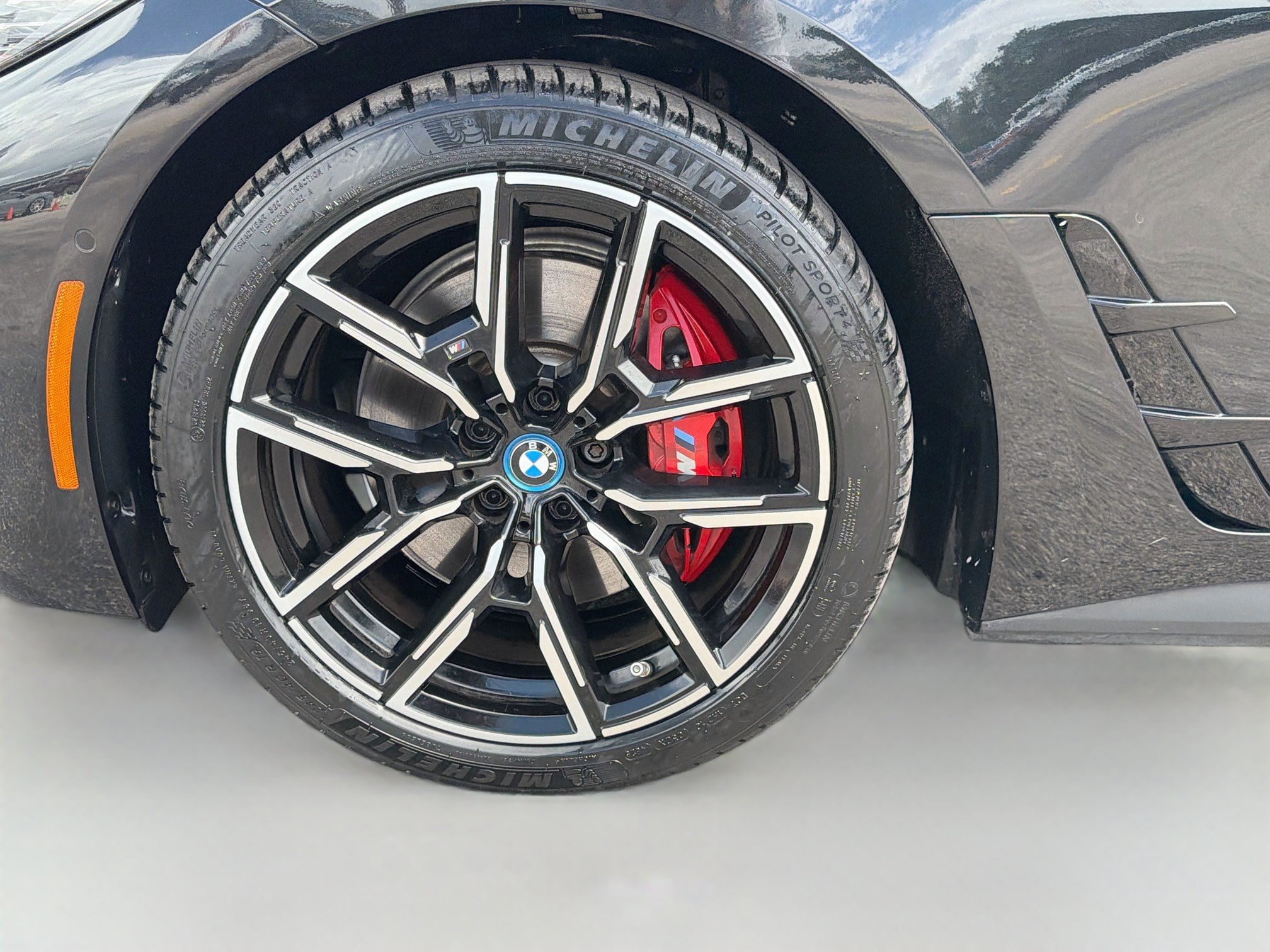 Used 2023 BMW i4 eDrive40 w/ M Sport Package RWD image 42