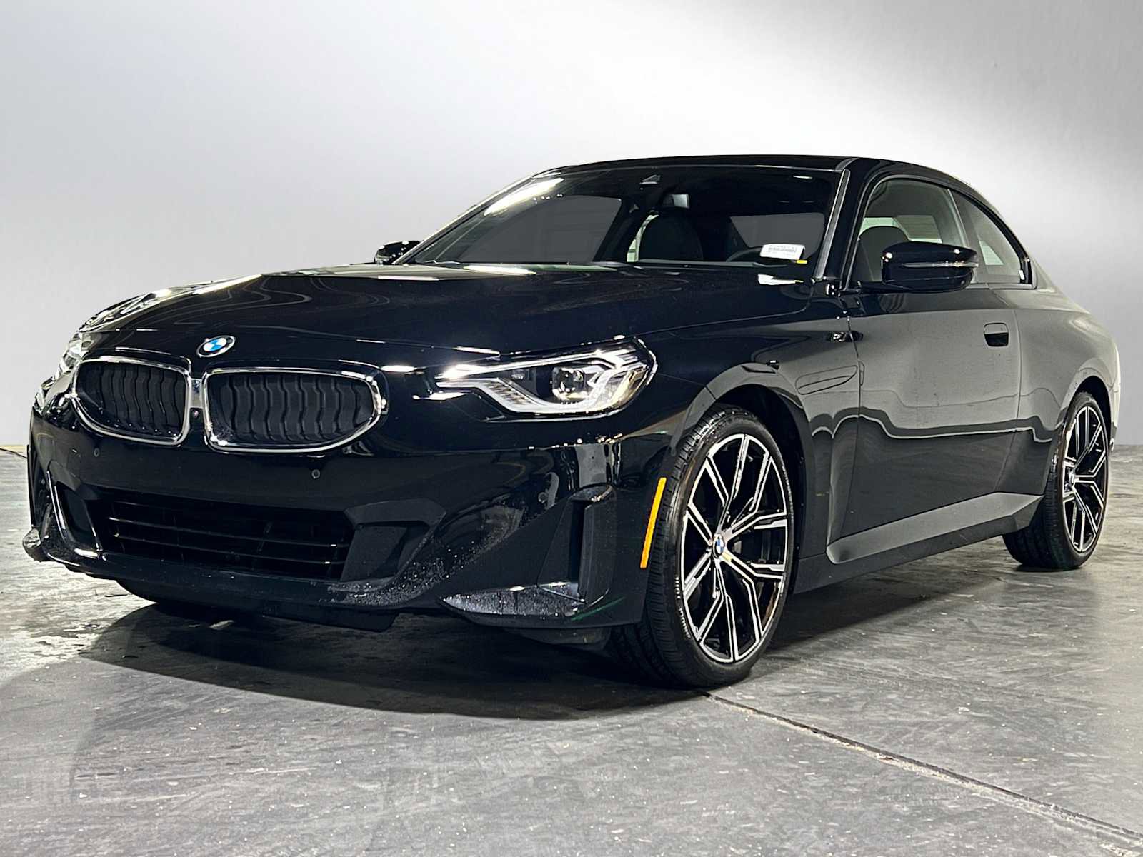 Used 2023 BMW 230i xDrive Coupe w/ Premium Package AWD/4WD image 7