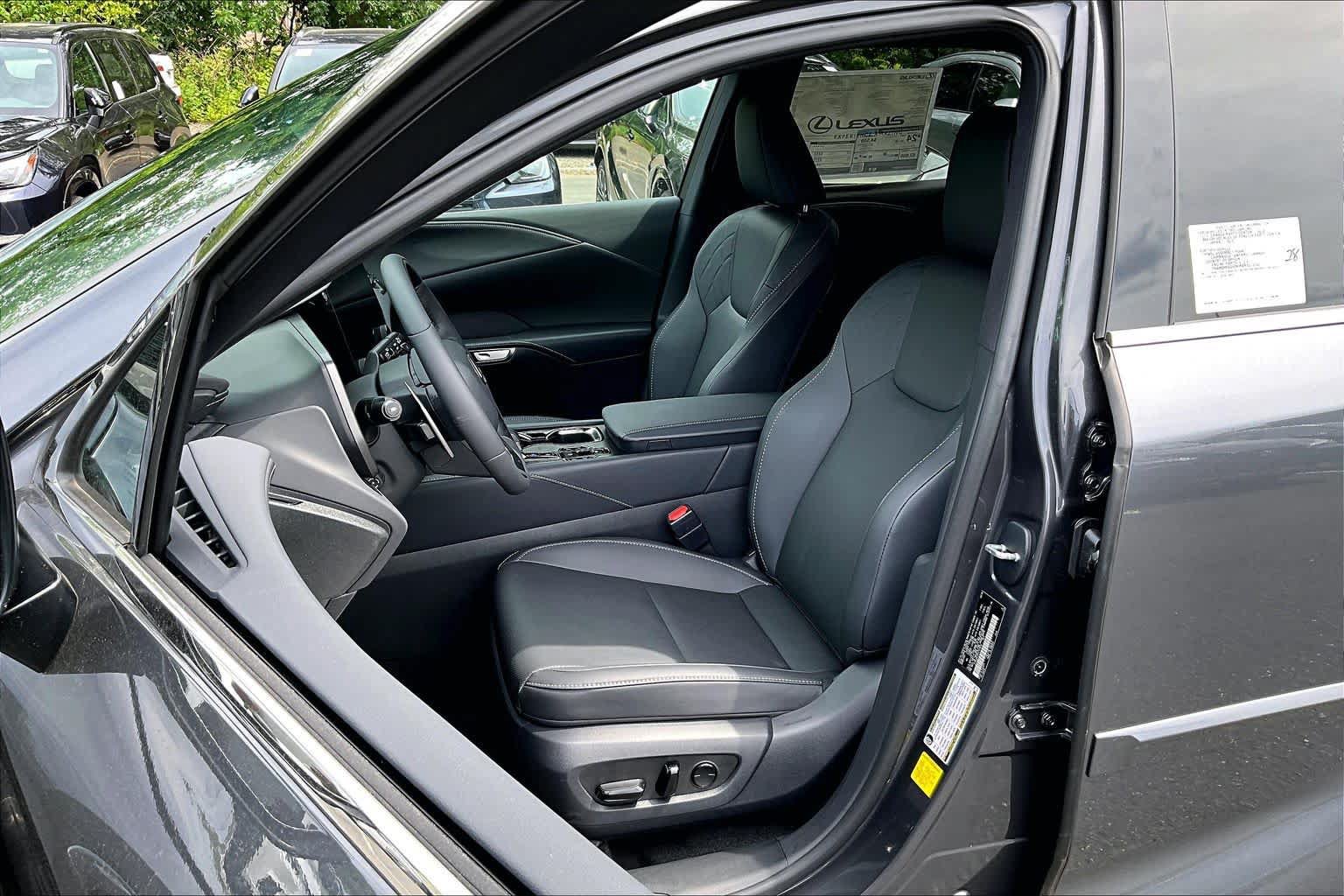 New 2026 Lexus RX 350 Premium w/ Accessory Package (Z1) AWD/4WD image 9