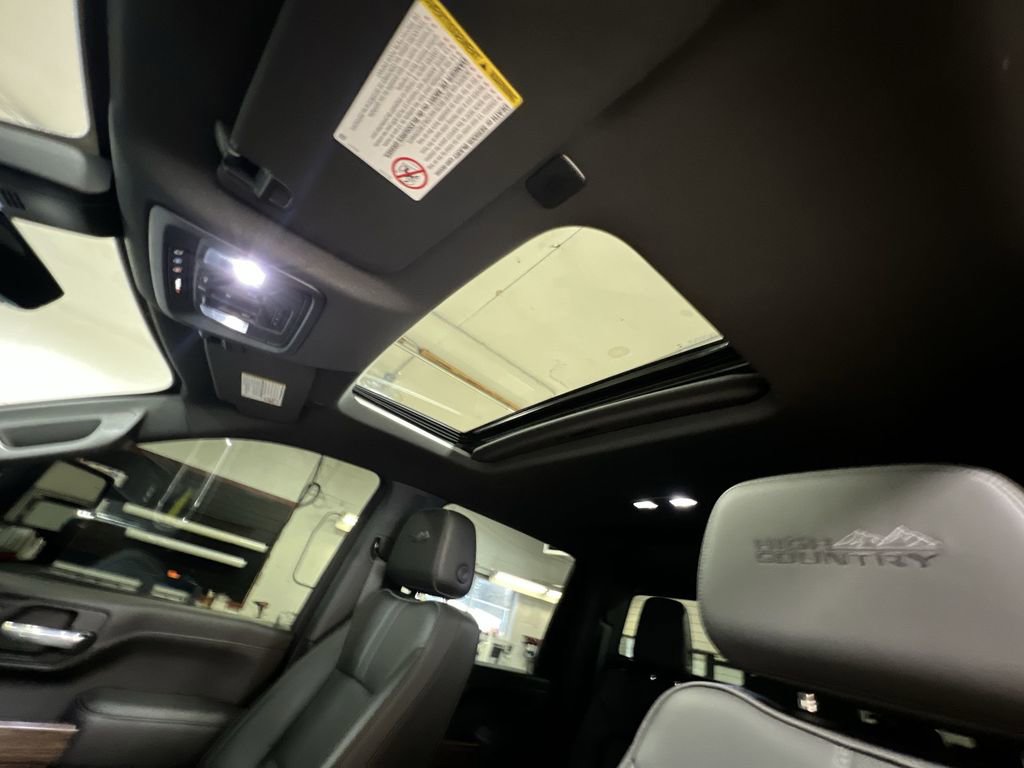 Certified 2022 Chevrolet Silverado 3500 High Country w/ Z71 Off-Road Package image 19