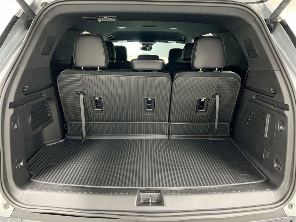 New 2026 Chevrolet Traverse LT w/ Driver Confidence Package image 24