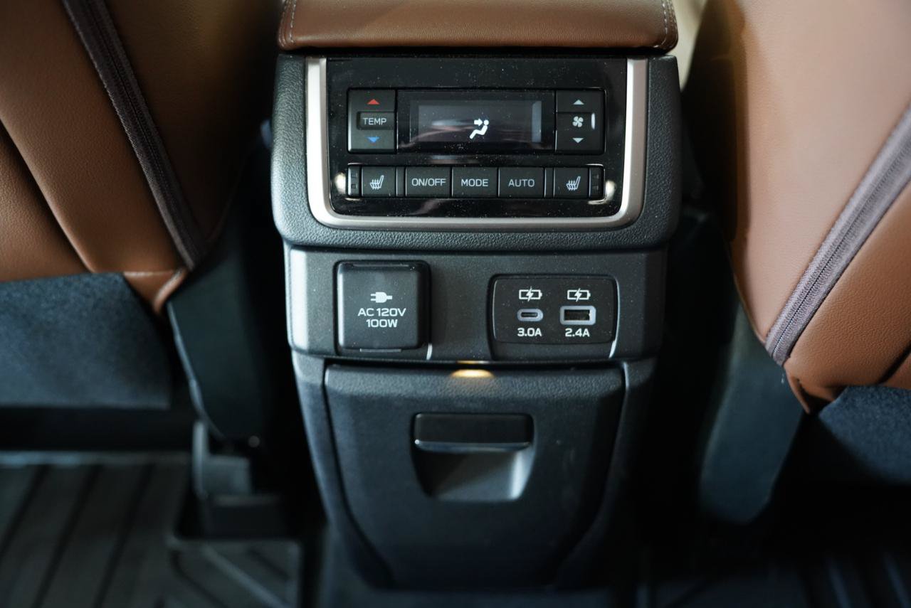 Used 2026 Subaru Ascent Touring AWD/4WD image 33