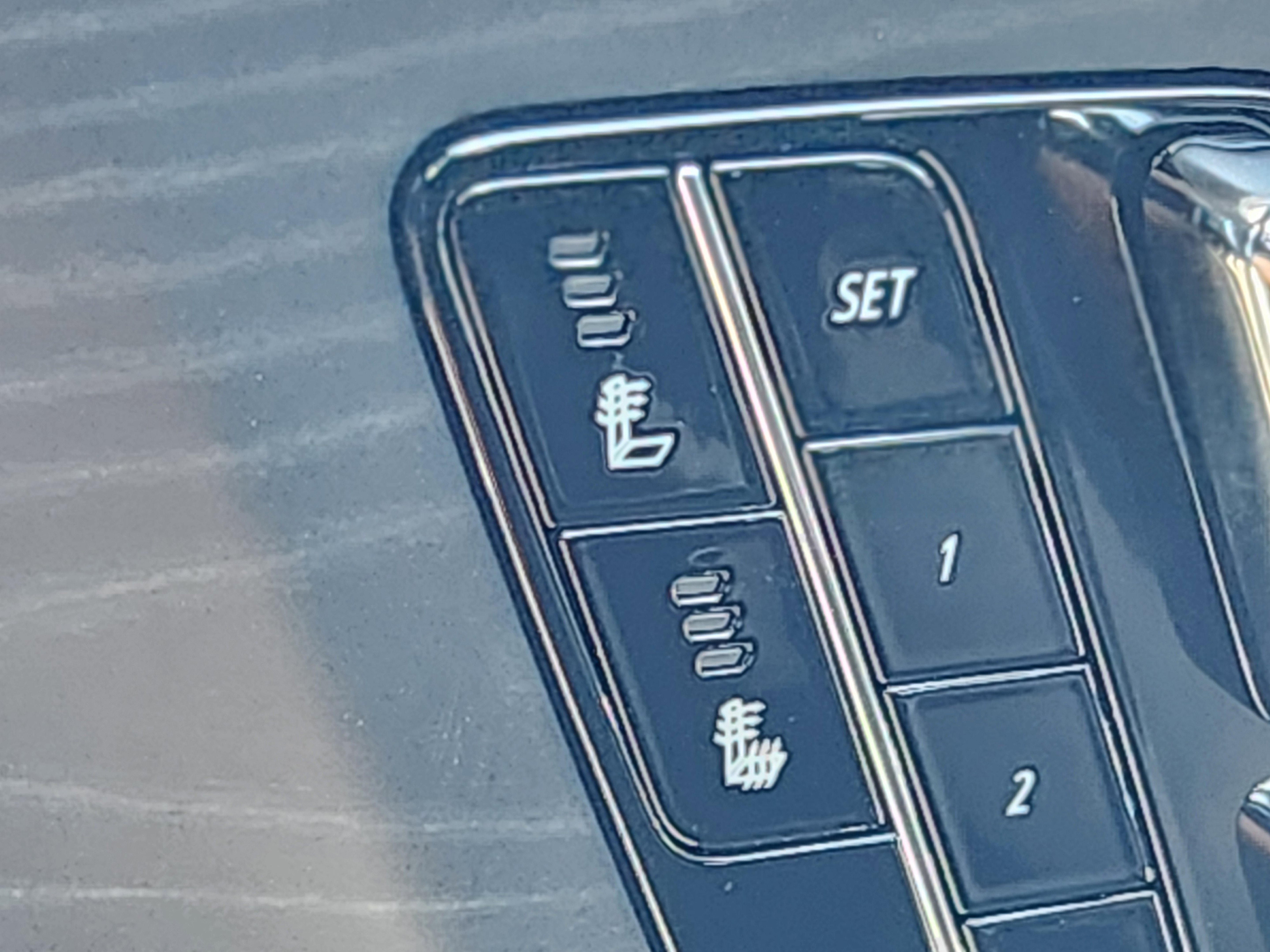 New 2025 Cadillac Lyriq Sport RWD image 29