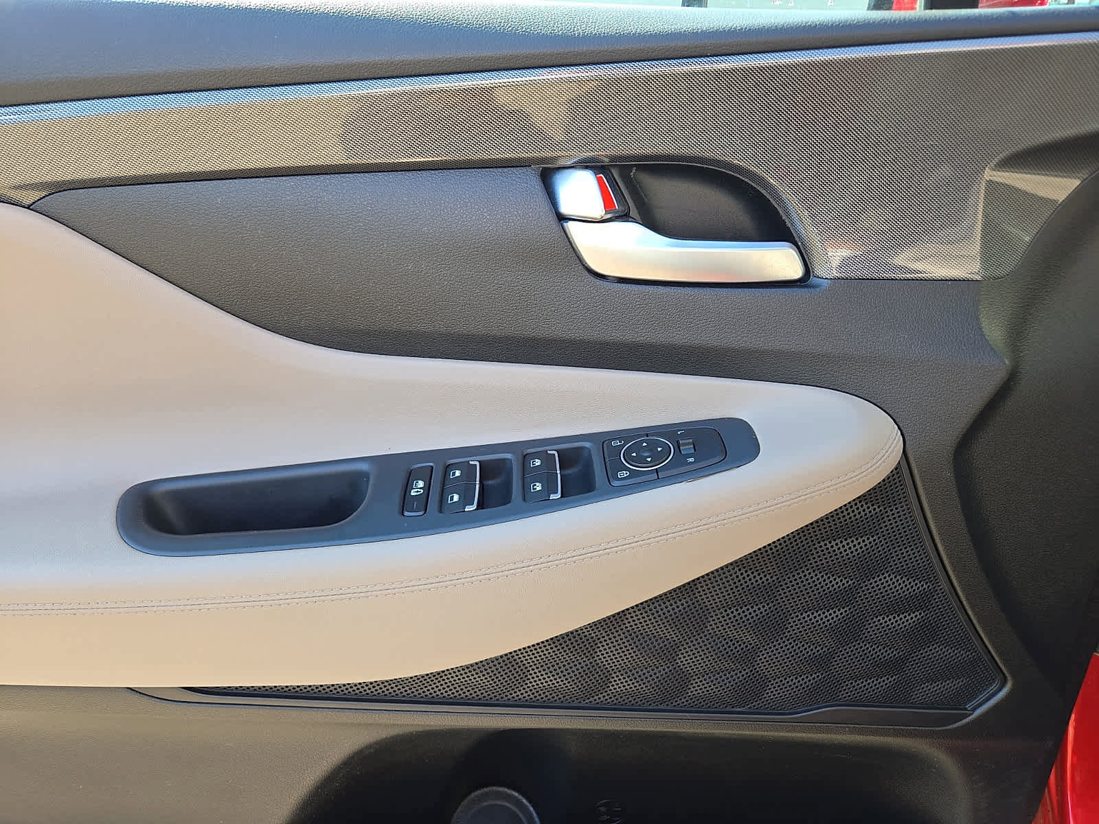 Used 2023 Hyundai Santa Fe SEL AWD/4WD image 13