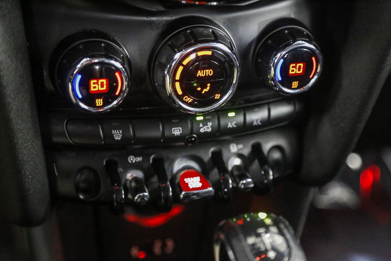 Used 2016 MINI Cooper 2-Door Hardtop FWD image 19