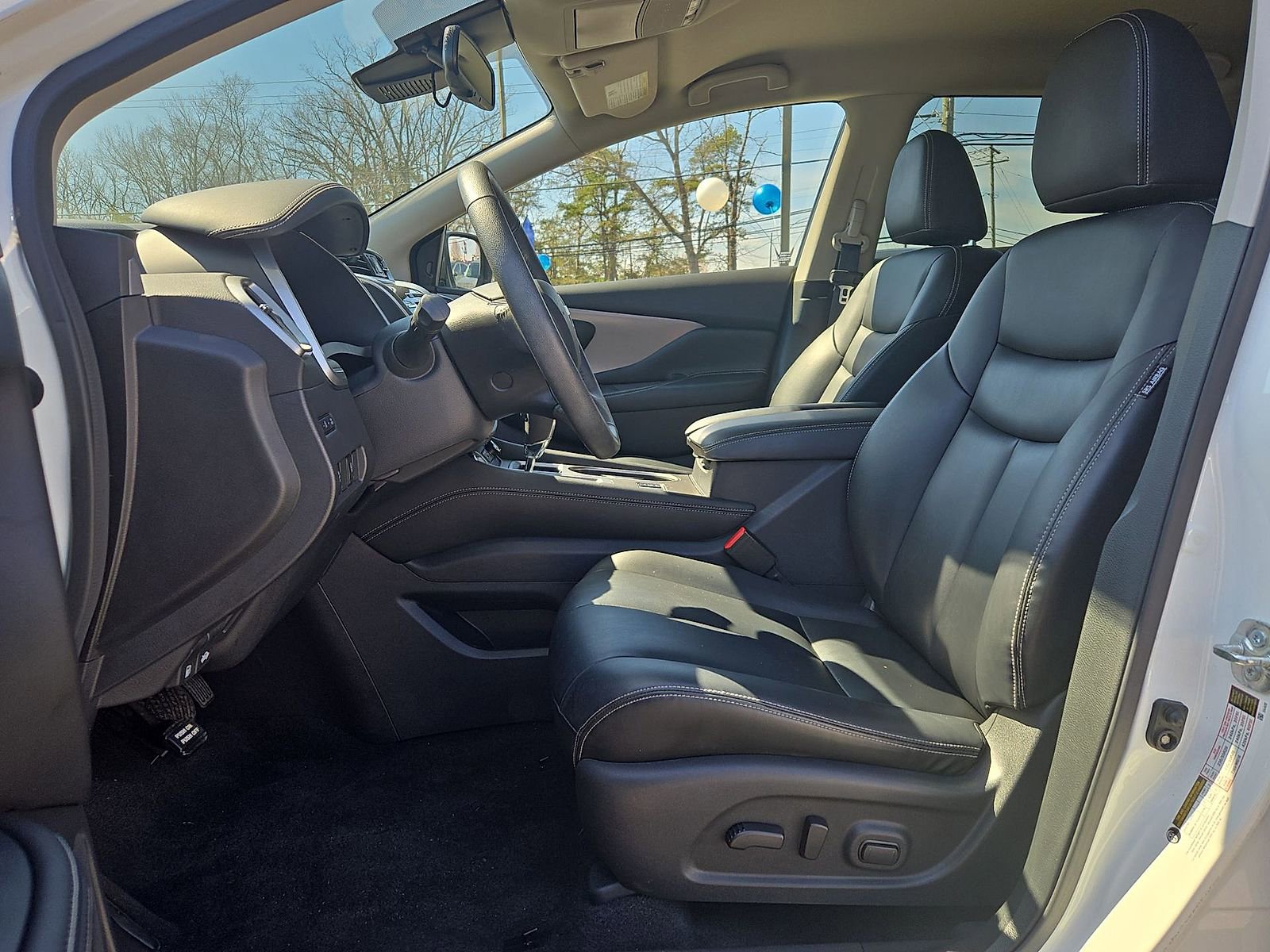 Used 2023 Nissan Murano SV w/ SV Midnight Edition Package AWD/4WD image 17