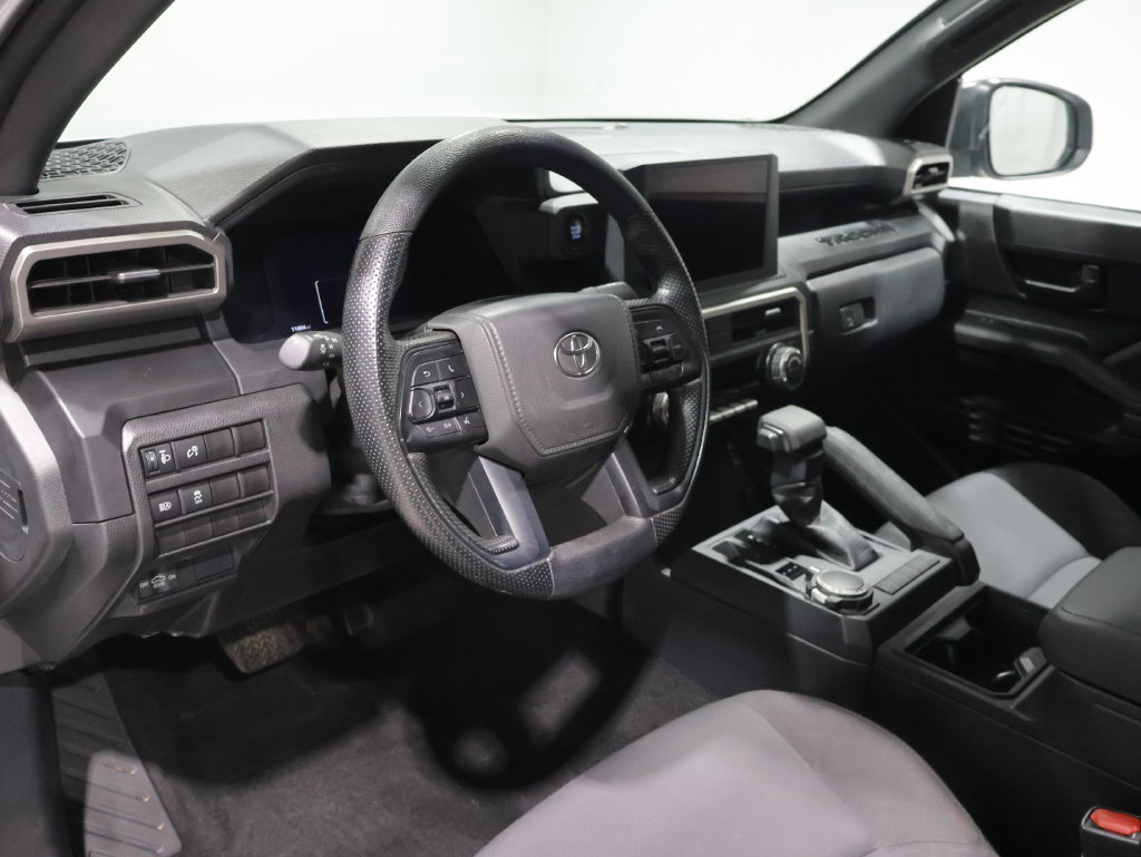 Used 2025 Toyota Tacoma SR w/ SR Upgrade Package AWD/4WD image 14