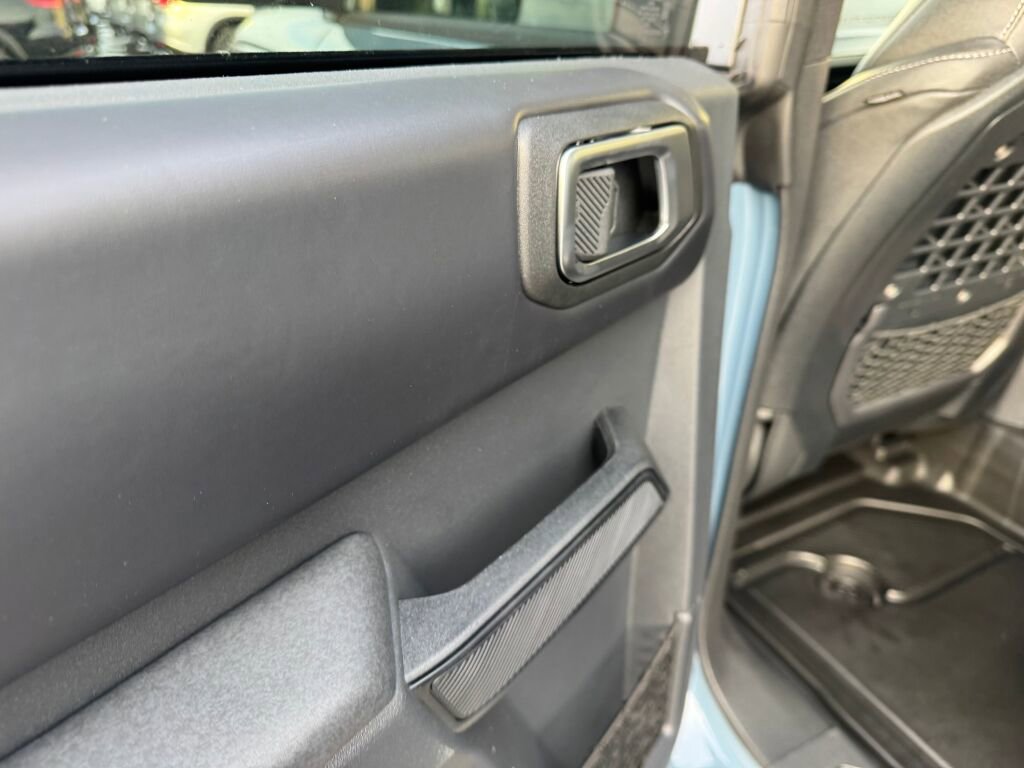 New 2025 Ford Bronco Badlands image 16