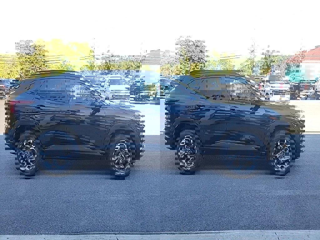 New 2026 Chevrolet Trax LT w/ LT Convenience Package image 4