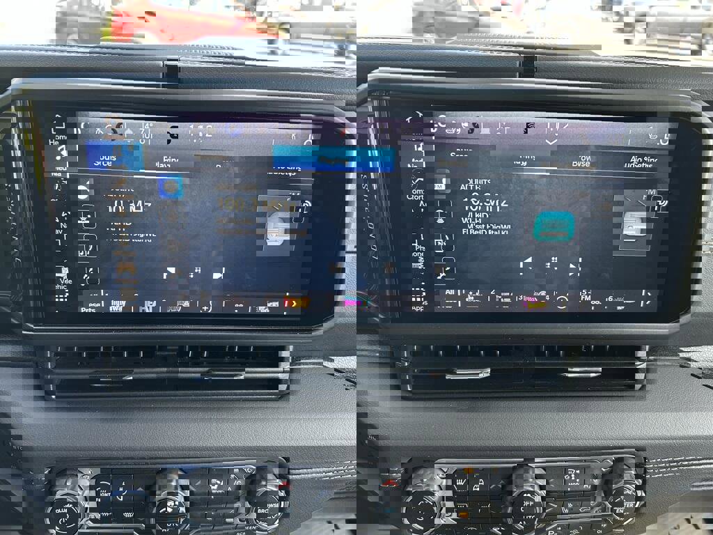 New 2025 Jeep Wrangler Unlimited Sahara image 25