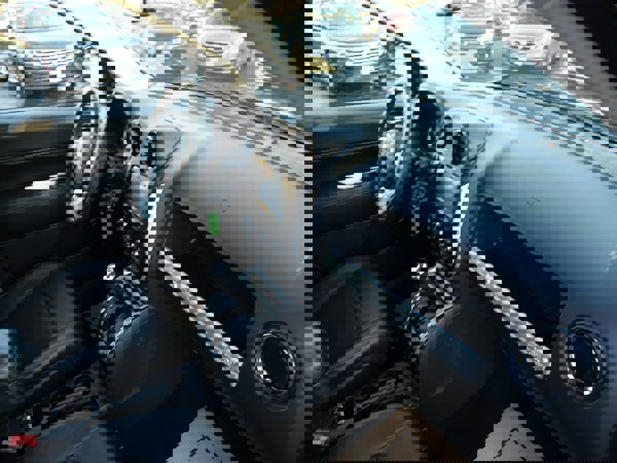 Used 2016 Jeep Compass Latitude image 31