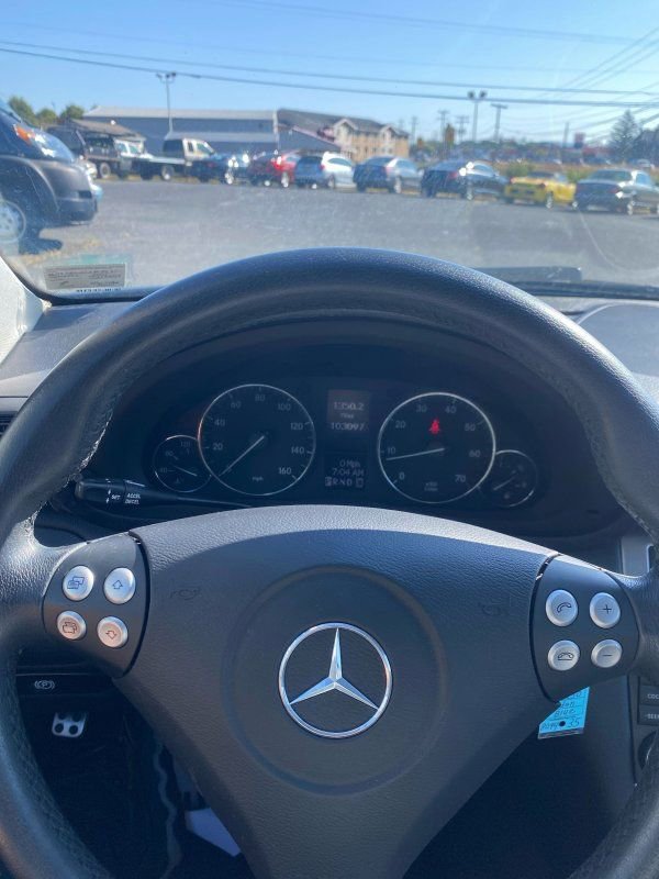 Used 2005 Mercedes-Benz C 230 Sedan image 9
