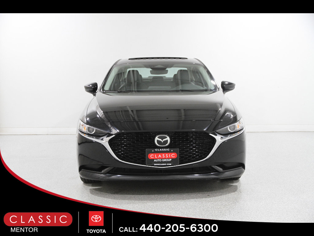 Used 2024 MAZDA MAZDA3 s FWD image 2