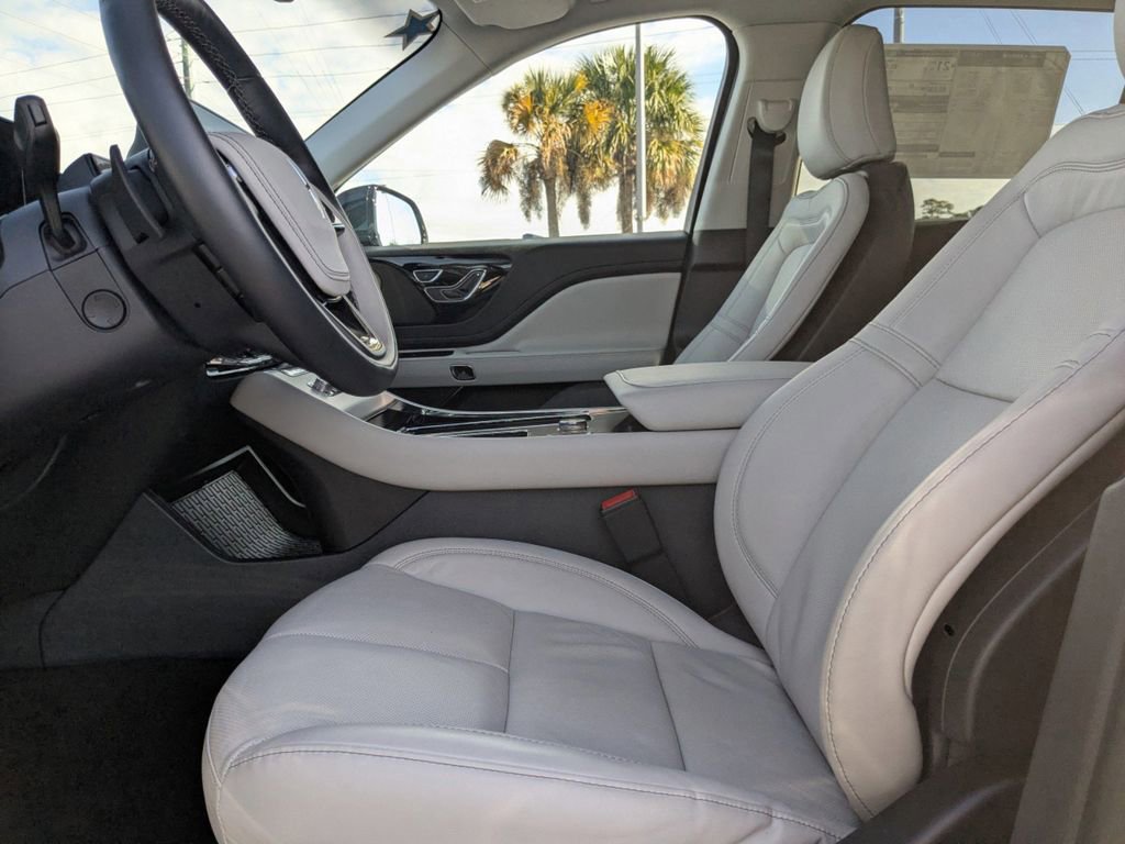 New 2025 Lincoln Aviator Reserve w/ Illumination Package image 22