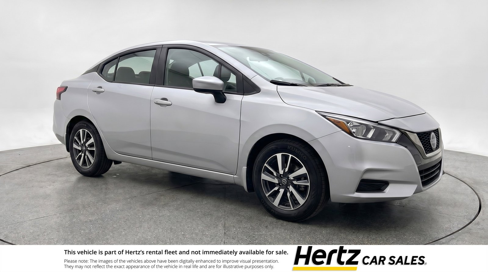Used 2025 Nissan Versa SV image 1