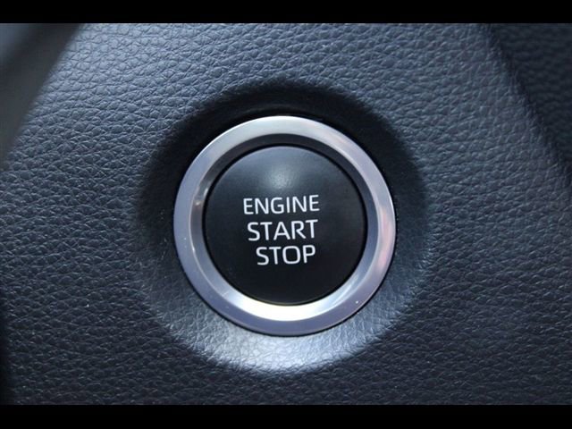 Used 2023 Toyota Corolla SE FWD image 29