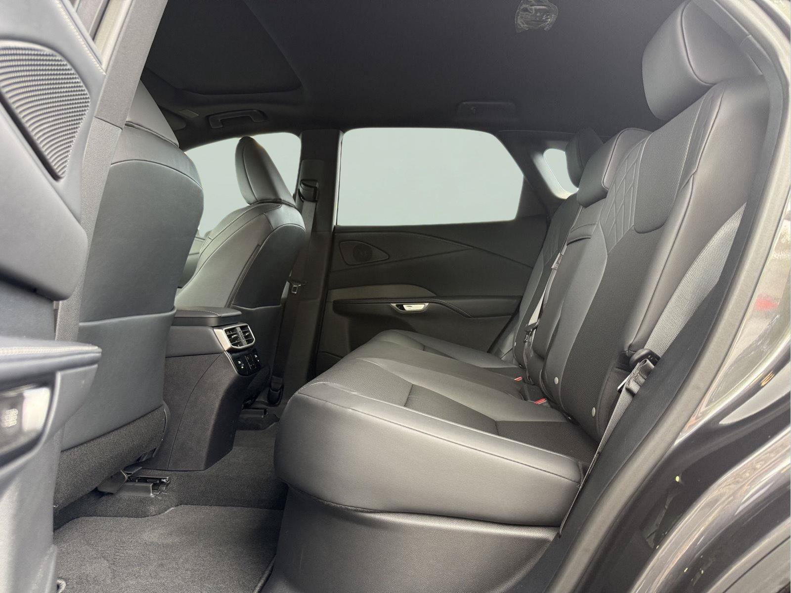 Certified 2025 Lexus RX 350 Premium w/ Convenience Package AWD/4WD image 19