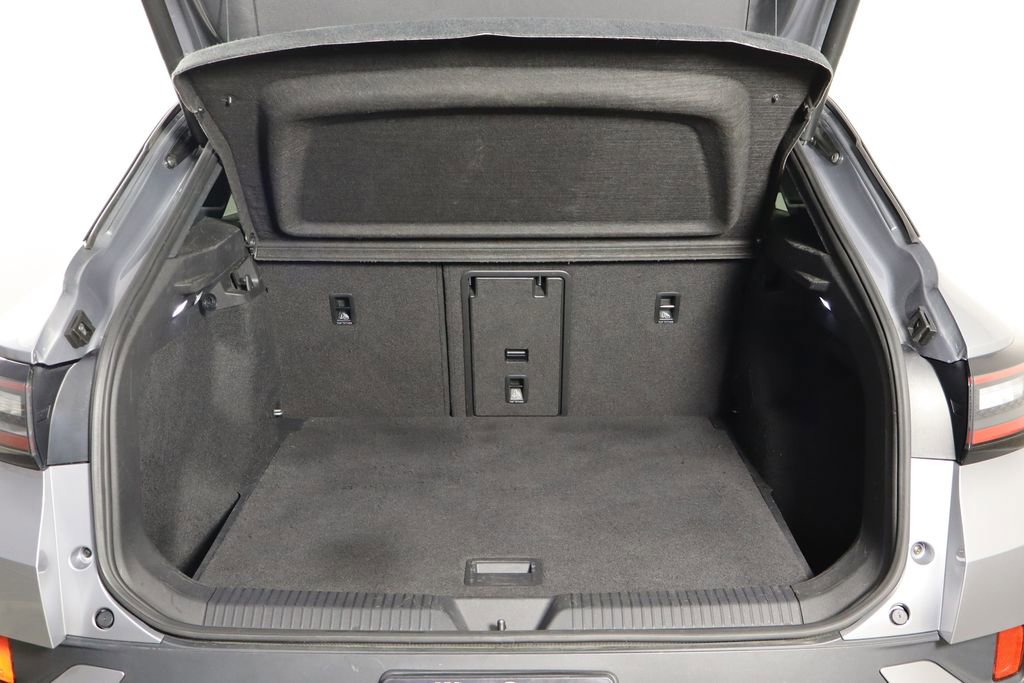 Used 2023 Volkswagen ID.4 Pro S AWD/4WD image 17