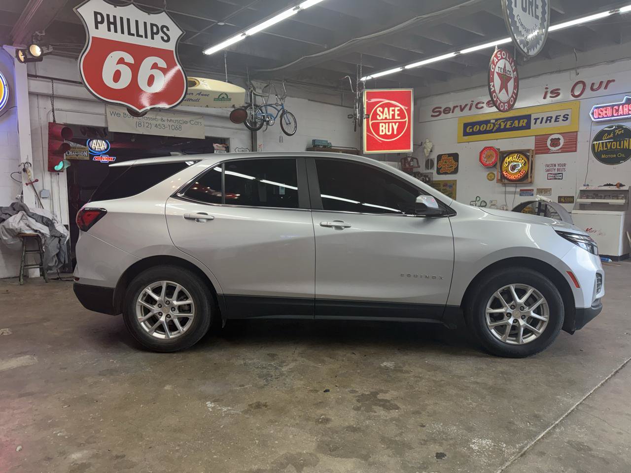 Used 2022 Chevrolet Equinox LT FWD image 6