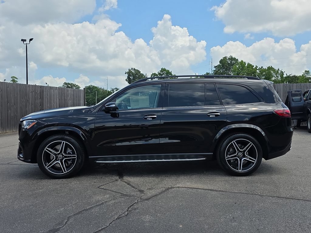 New 2026 Mercedes-Benz GLS 450 4MATIC image 2