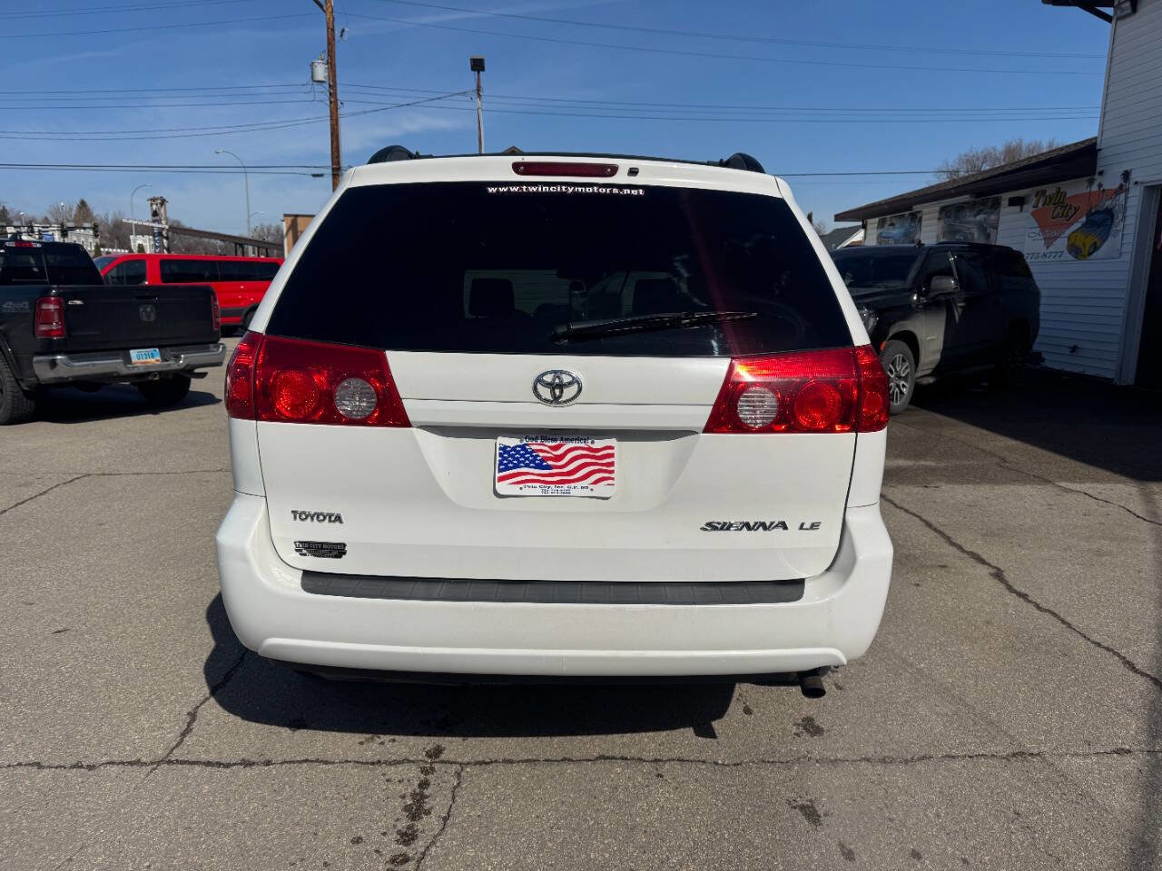 Used 2008 Toyota Sienna LE FWD image 7