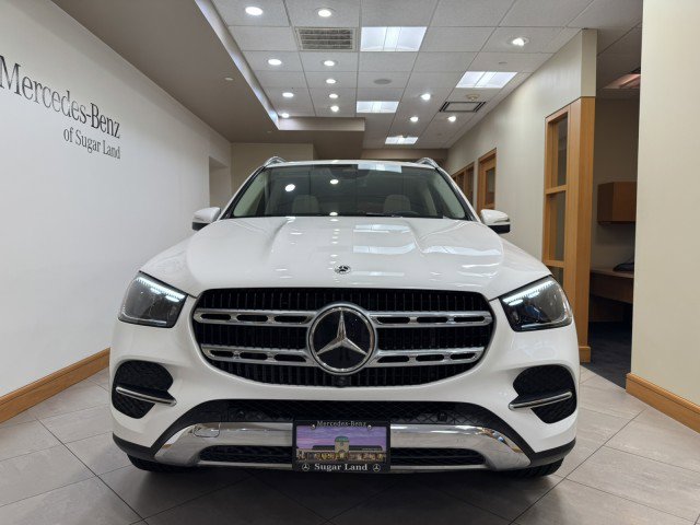 Certified 2025 Mercedes-Benz GLE 350 4MATIC image 2