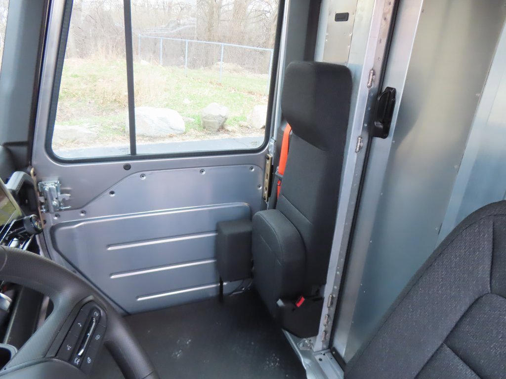 New 2025 Chevrolet Brightdrop 400 w/ Battery Pack, Max Range image 33