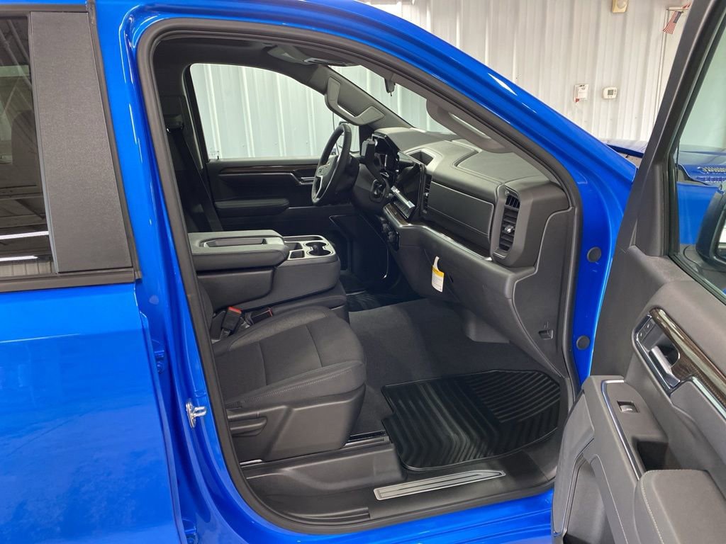 New 2025 Chevrolet Silverado 1500 LT image 27