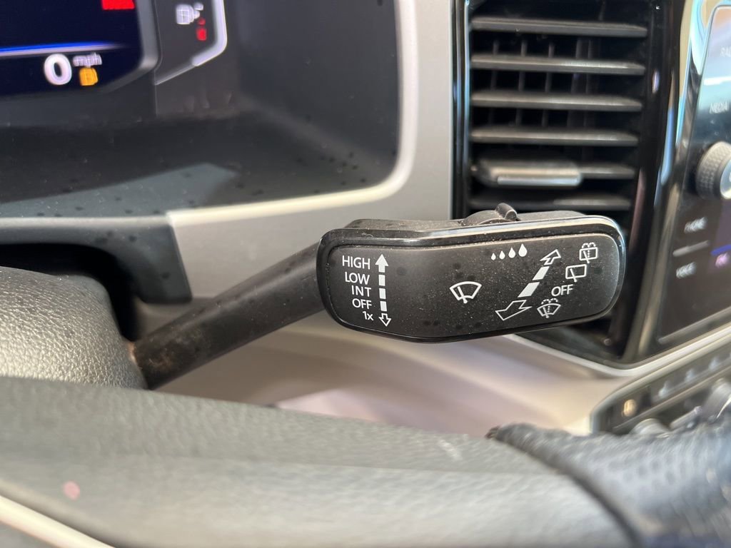 Certified 2022 Volkswagen Atlas SEL Premium image 49