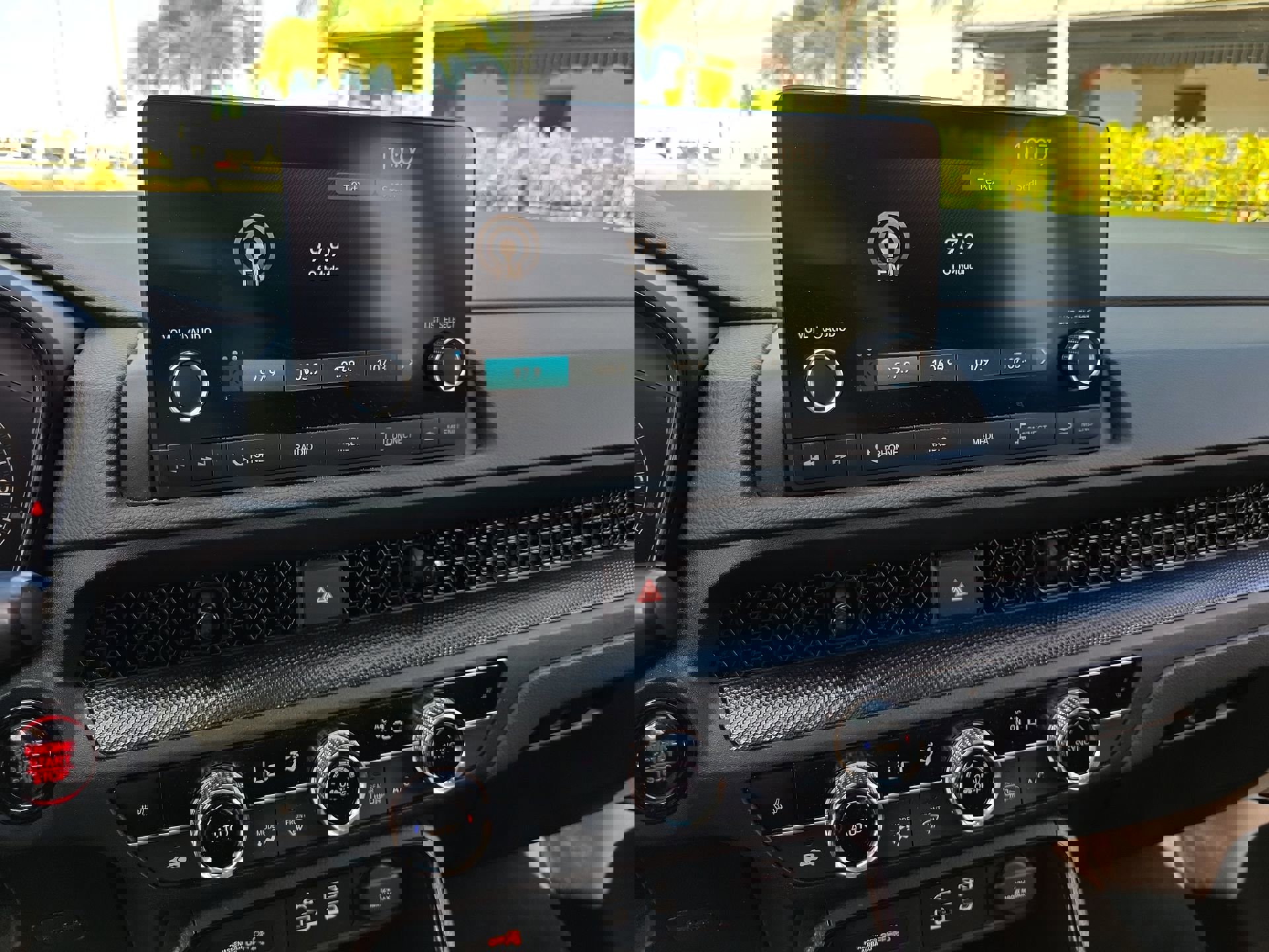 Used 2023 Honda CR-V EX image 21