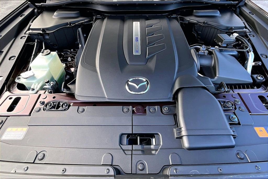 New 2026 MAZDA CX-90 Plug-In Hybrid w/Premium Sport AWD/4WD image 16