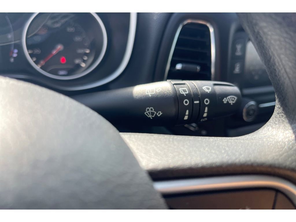 Used 2018 Jeep Compass Sport FWD image 38
