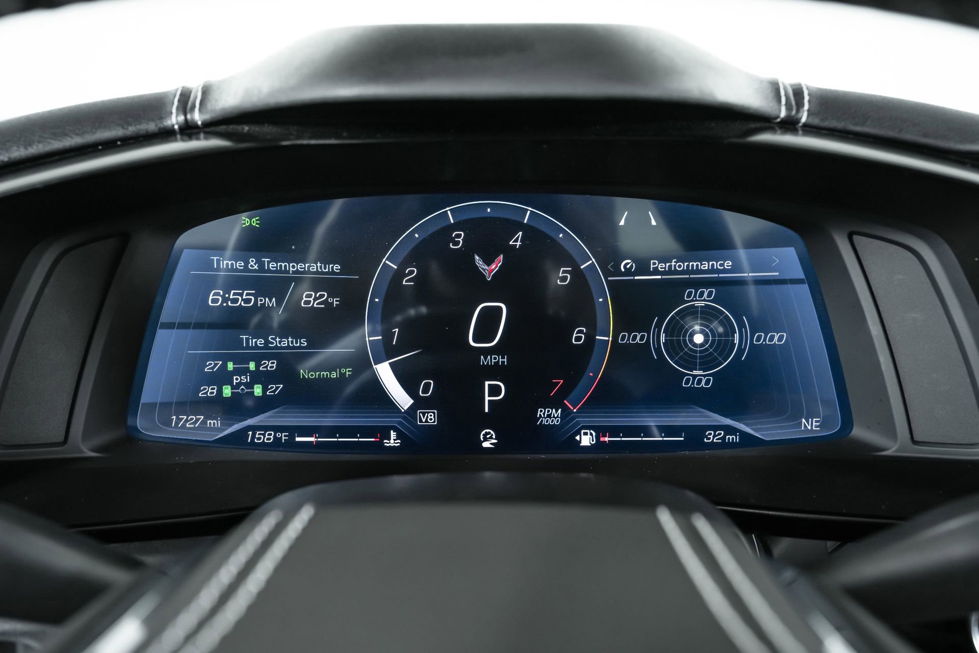 Used 2025 Chevrolet Corvette Stingray Preferred Cpe w/ Z51 Performance Package RWD image 14