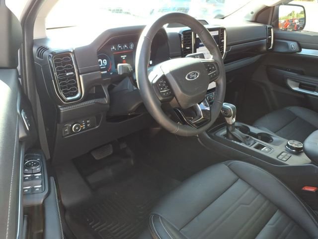 Used 2025 Ford Ranger Lariat w/ Advanced Towing Package AWD/4WD image 19