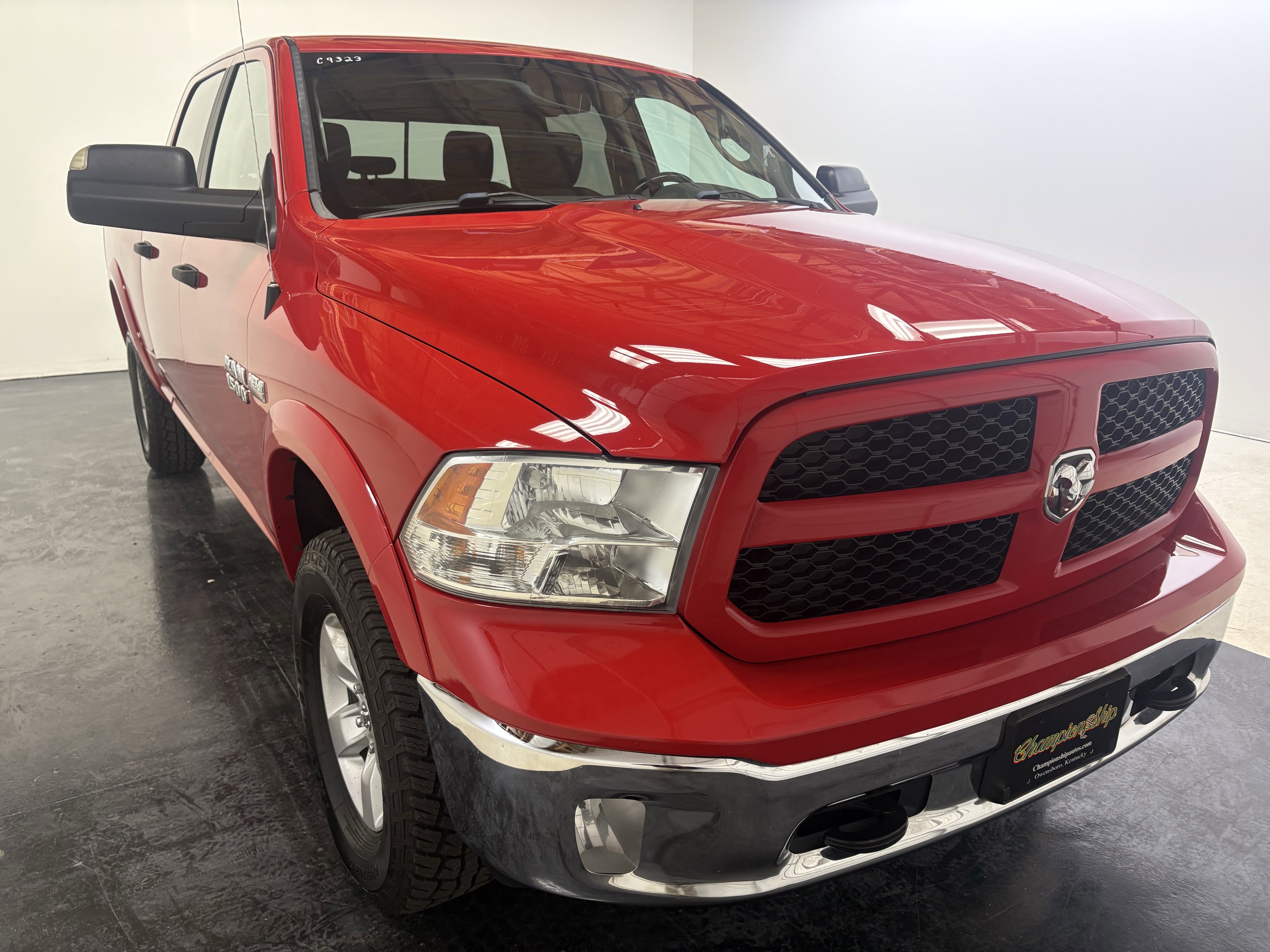 Used 2017 RAM 1500 Outdoorsman image 5