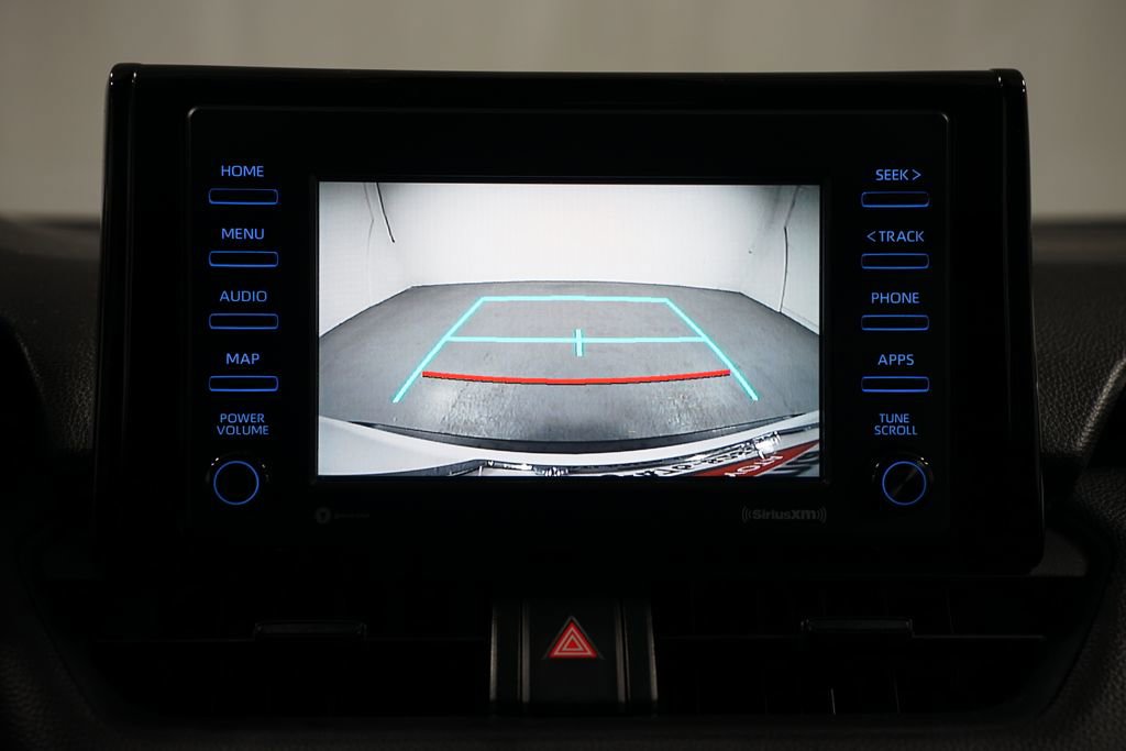 Used 2021 Toyota RAV4 LE image 18