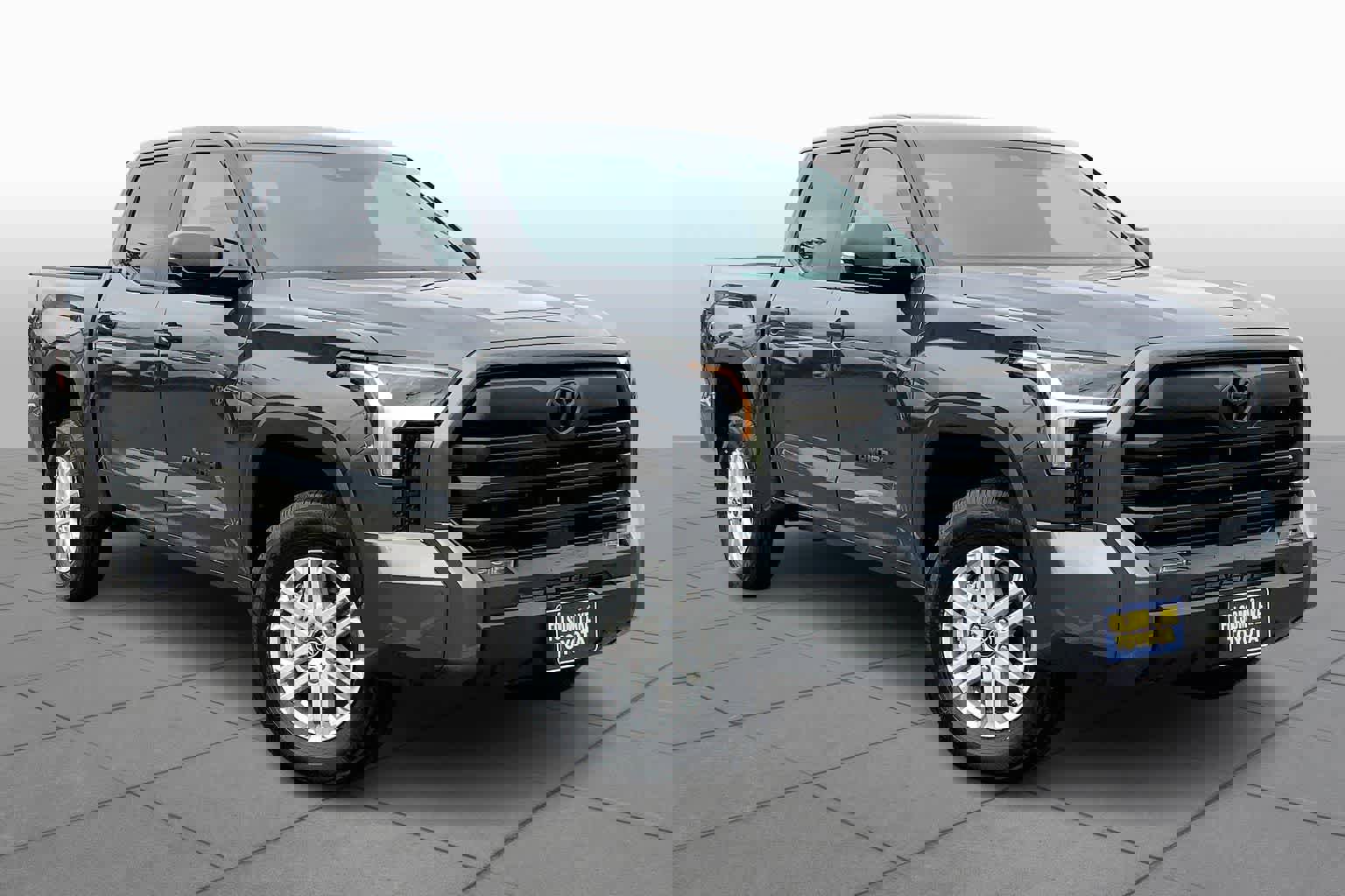 New 2026 Toyota Tundra SR5 image 2