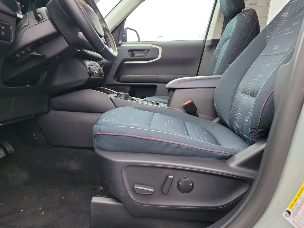 Used 2024 Ford Bronco Sport Heritage w/ Heritage Convenience Package image 17