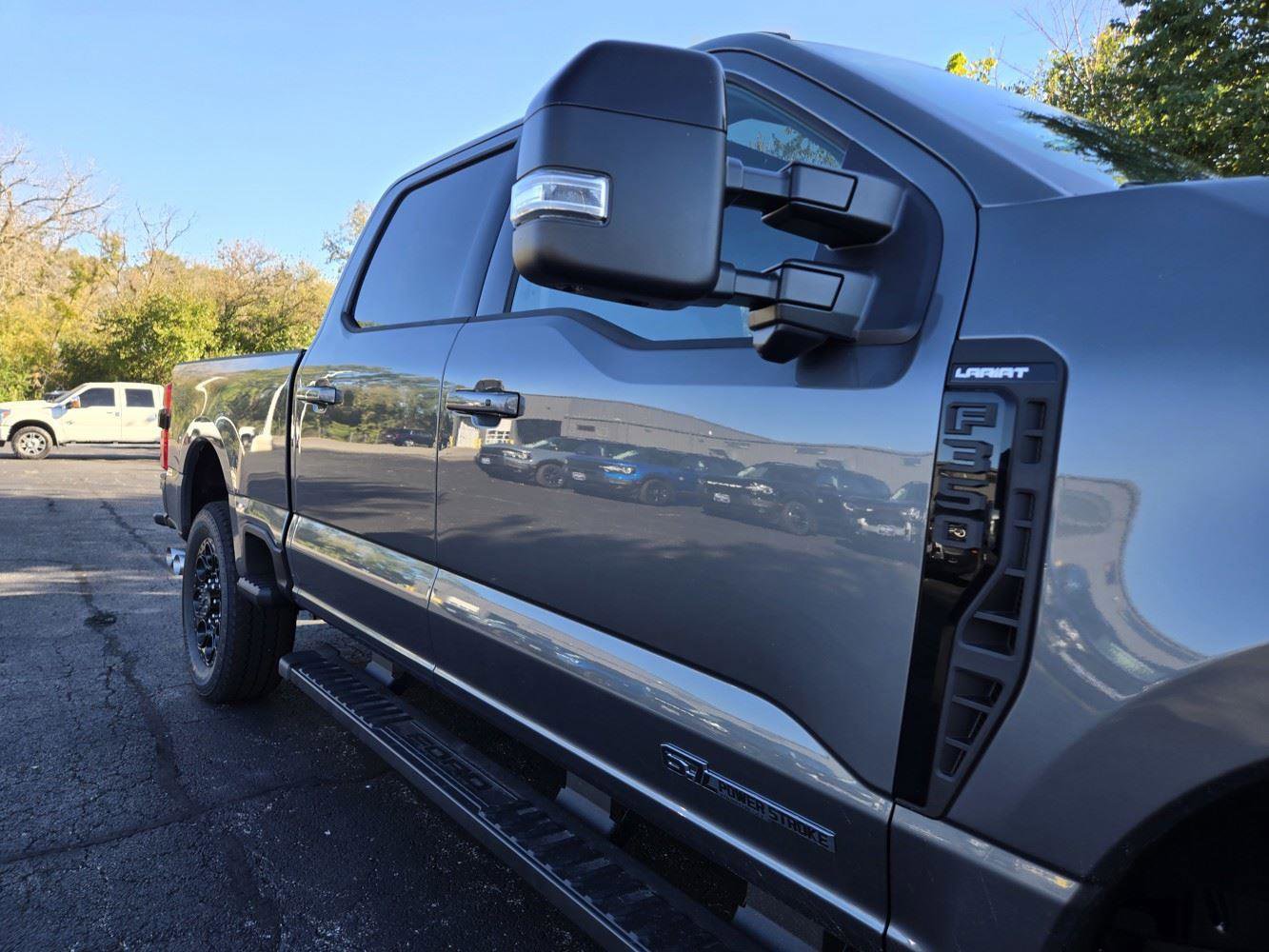 New 2026 Ford F350 Lariat image 30