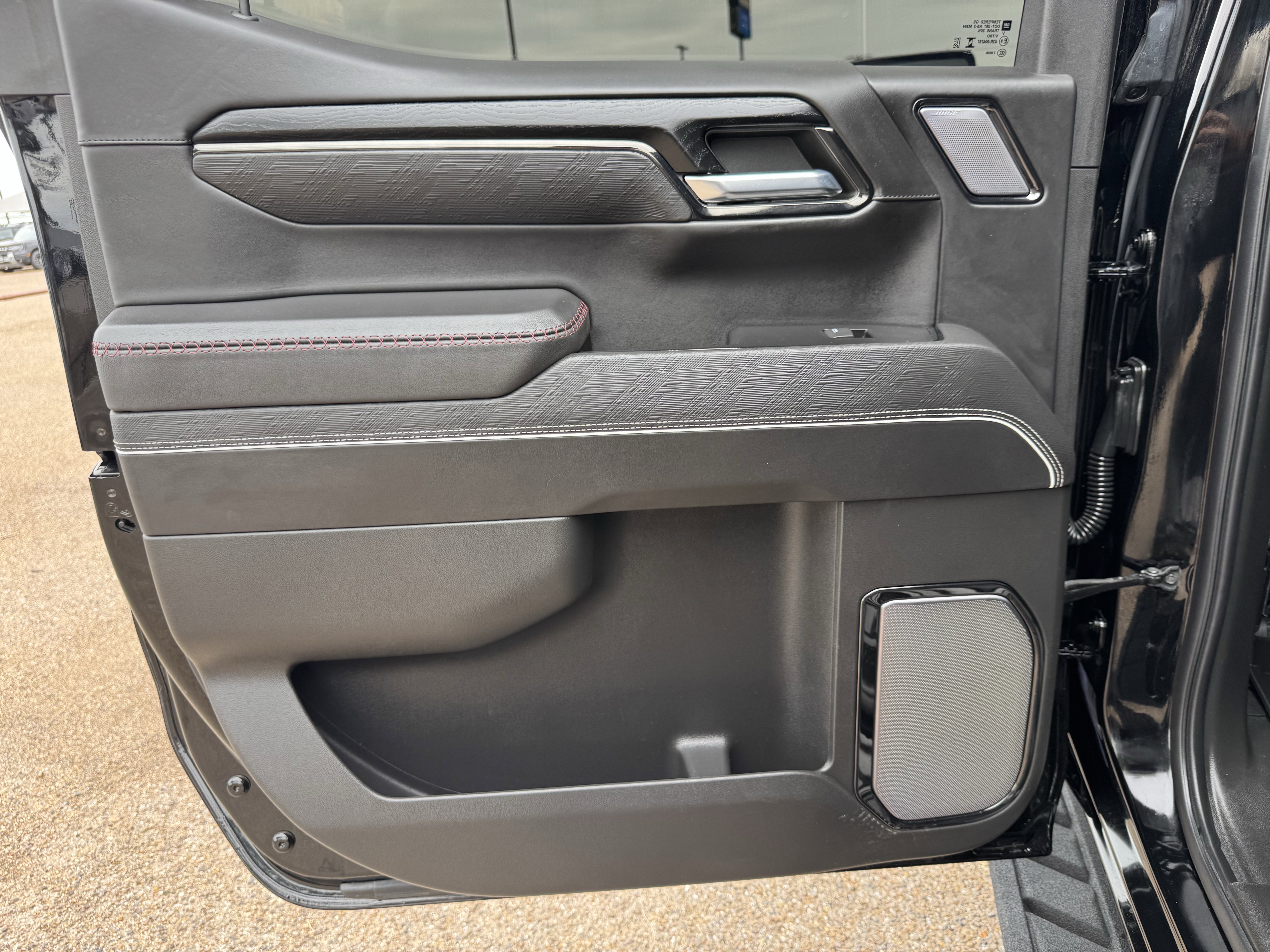 Used 2024 GMC Sierra 1500 AT4X image 21